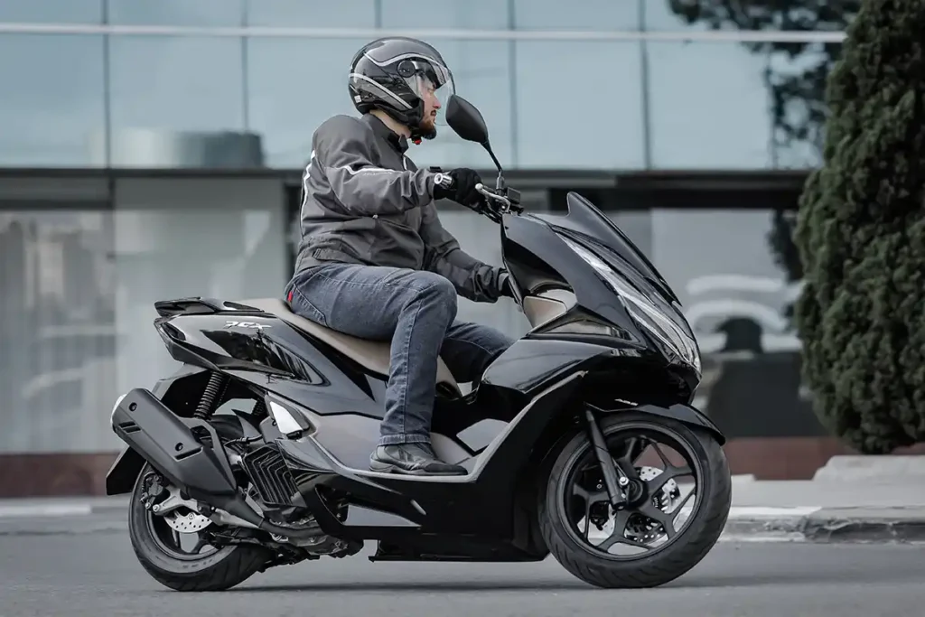 Conheça as scooters mais vendidas no início de 2026