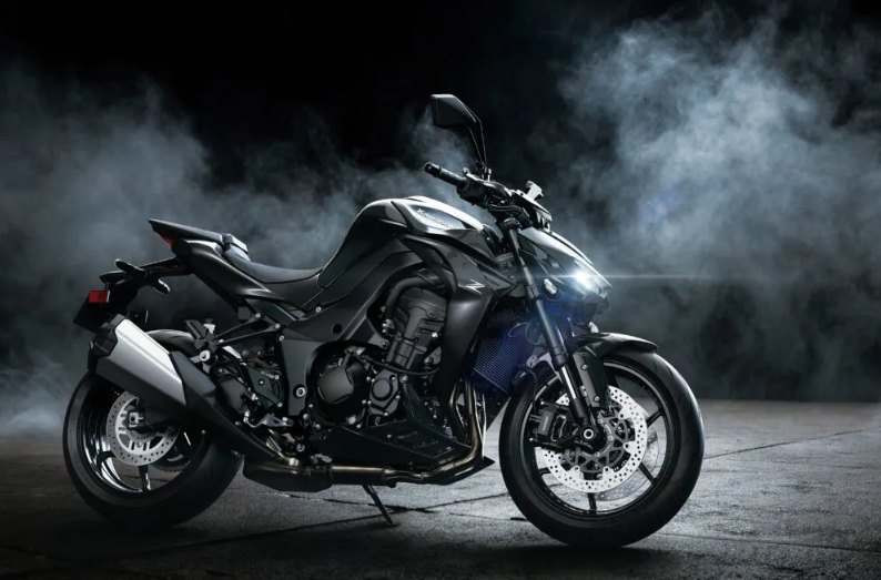Nova Kawasaki Z1100 chega ao Brasil em 2026: veja tudo!