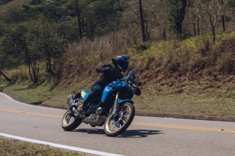 Novo preço da Tenere 700 aquece disputa nas big trail; veja
