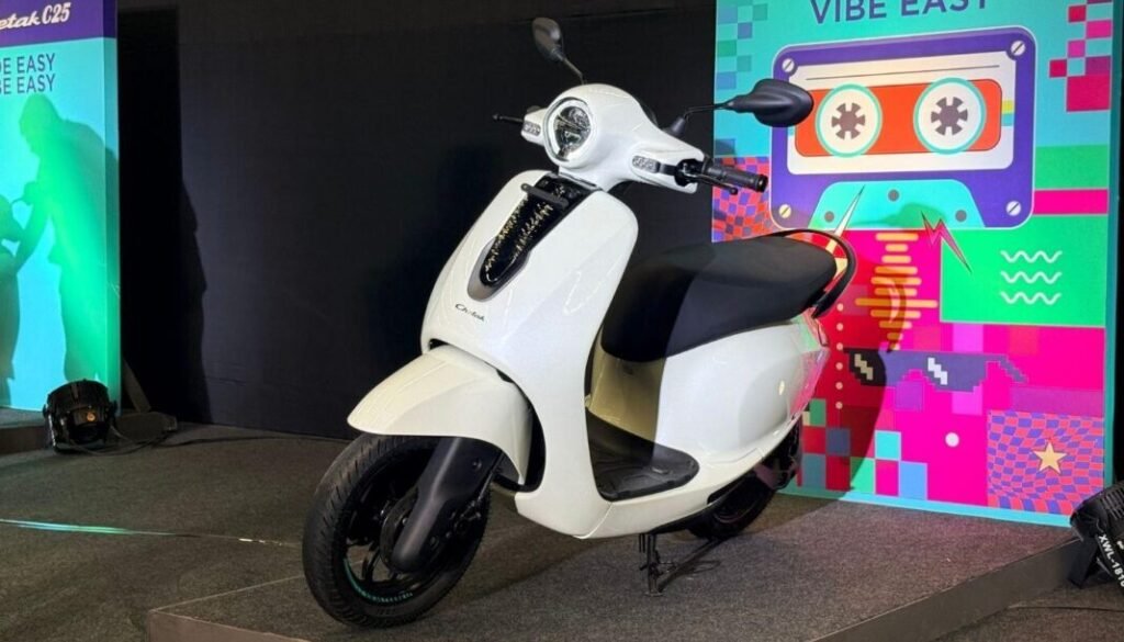 Bajaj Chetak com Google Maps integrado: vale a pena?