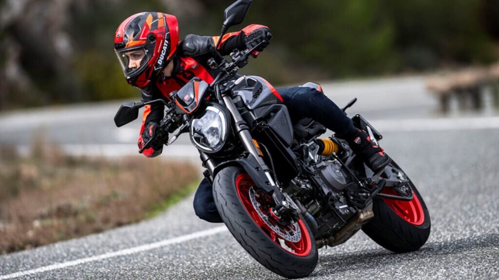 nova Ducati Monster vence o Red Dot Award