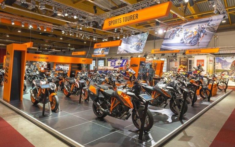 el-fabricante-de-ktm-y-su-historia-detras-de-las-motos-mas-potentes-768x482