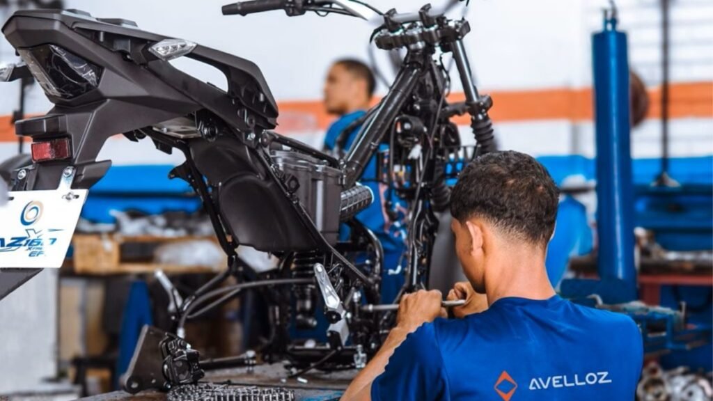 Avelloz terá fábrica em Manaus e prepara cinco novas motos