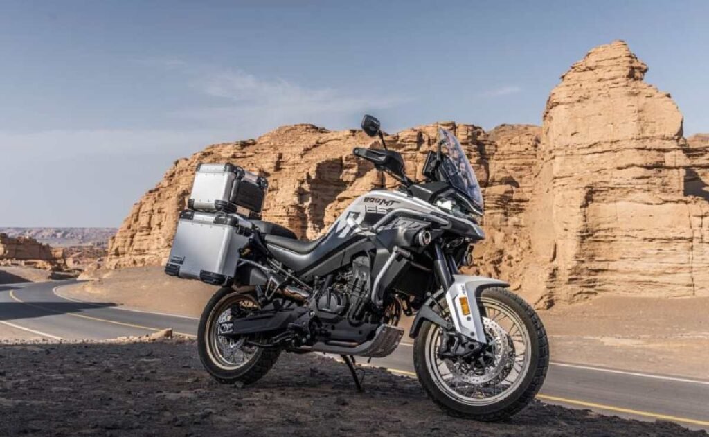 CFMOTO 800 é renovada na Europa