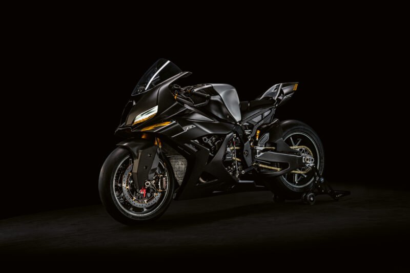 Fim da S 1000 RR? BMW registra imagem de possível substituta