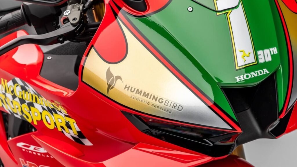 Só 15 no mundo! Honda lança Fireblade John McGuinness