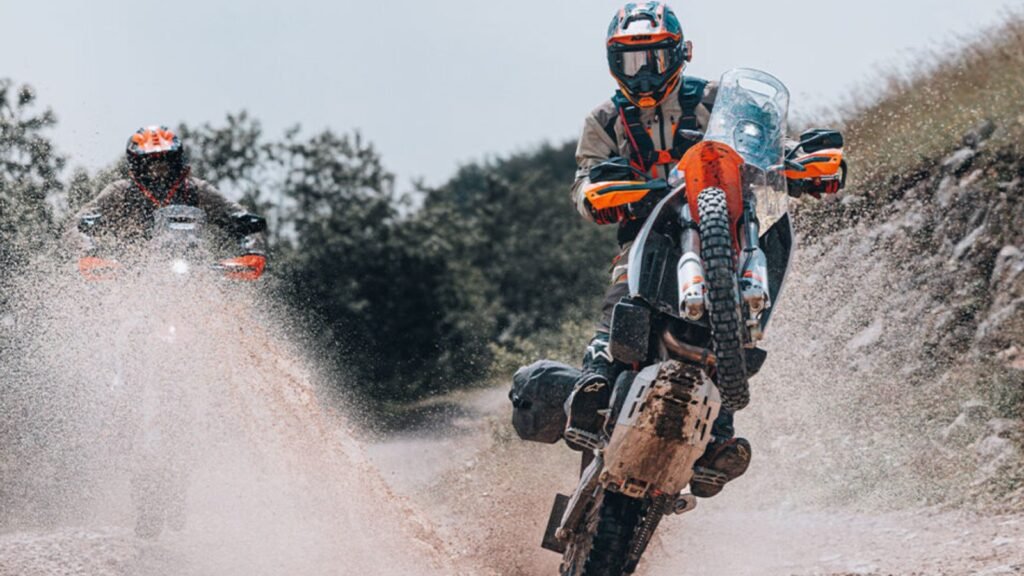 KTM 690 nasceu para as trilhas