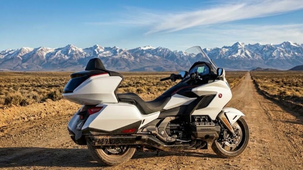 : Honda GL1800 Gold Wing Tour chega ao Brasil com motor boxer de 6 cilindros, 126 cv e transmissão DCT. Preço sugerido parte de R$ 304.450.