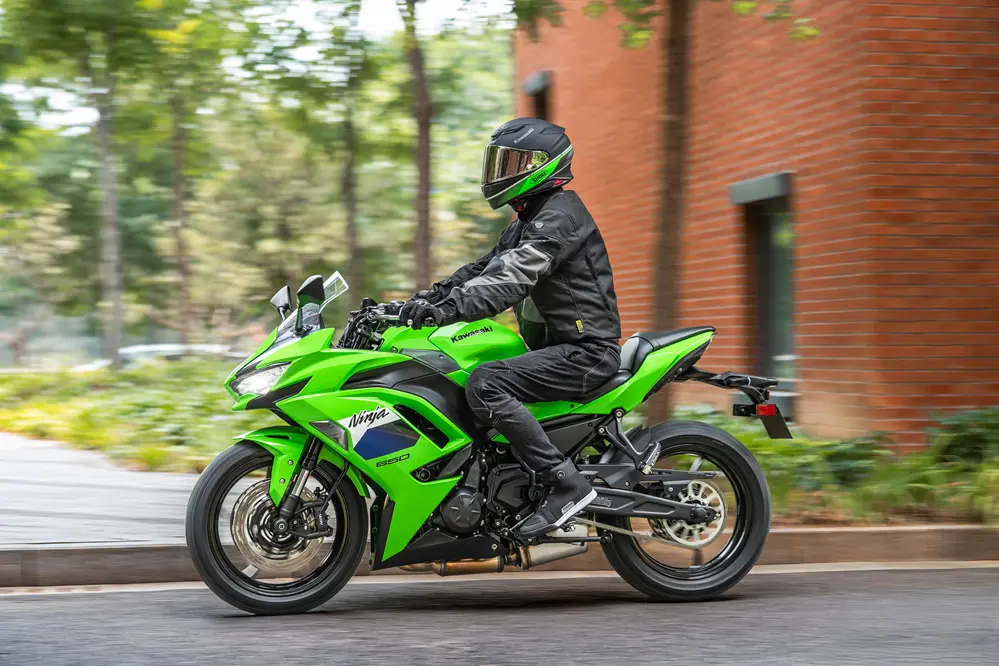 Kawasaki Ninja 650 enfim ganhou upgrade que todos esperavam
